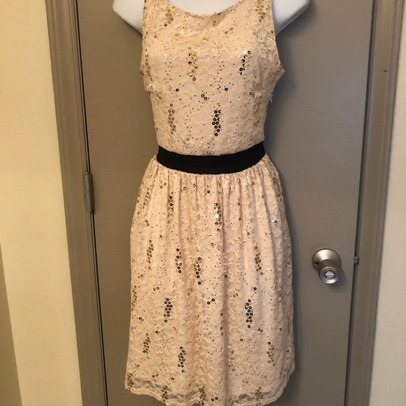 ModCloth Champagne Bubbles dress - Picture 1 of 4